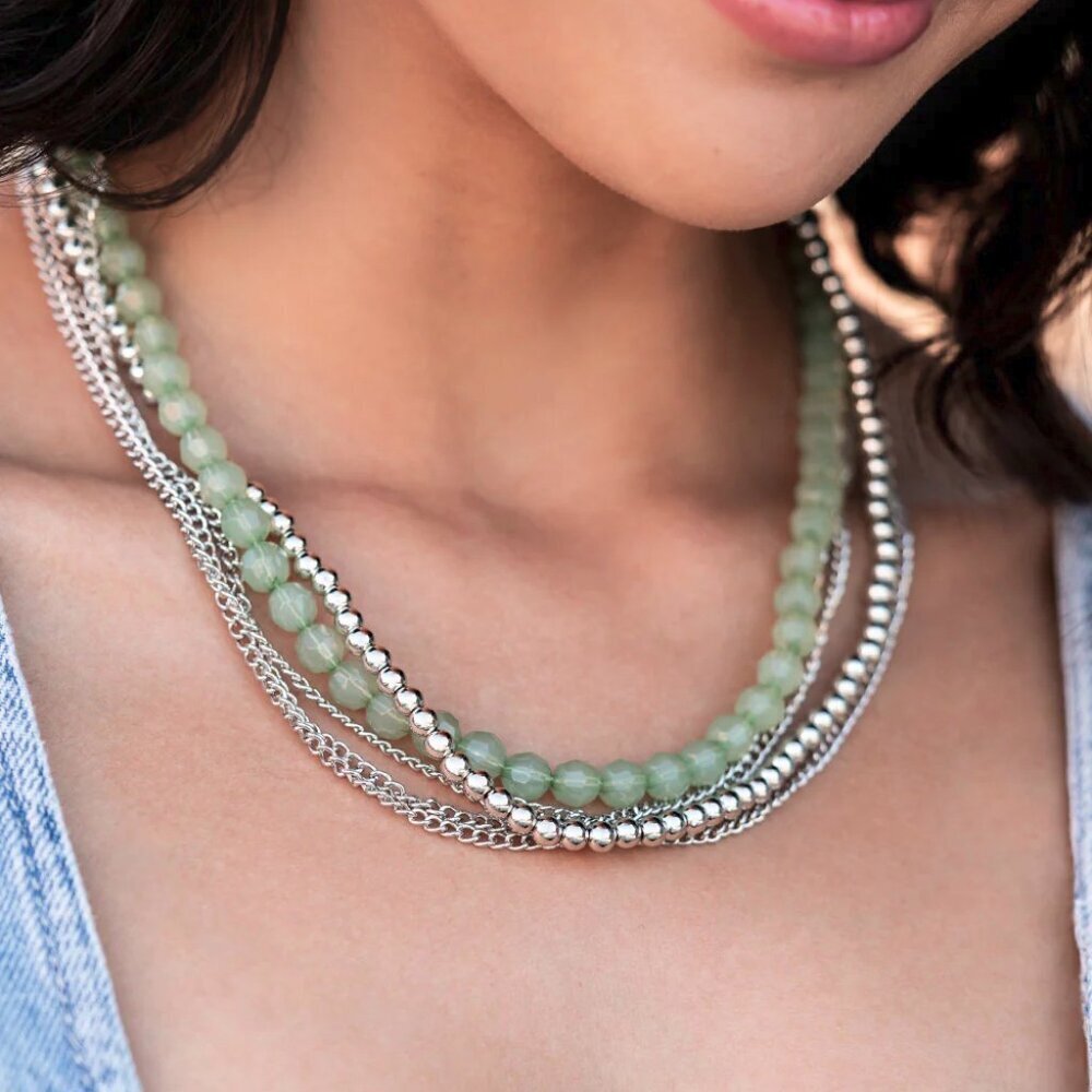 Paparazzi Jewelry Accessories - Boardwalk Babe - Green Necklace